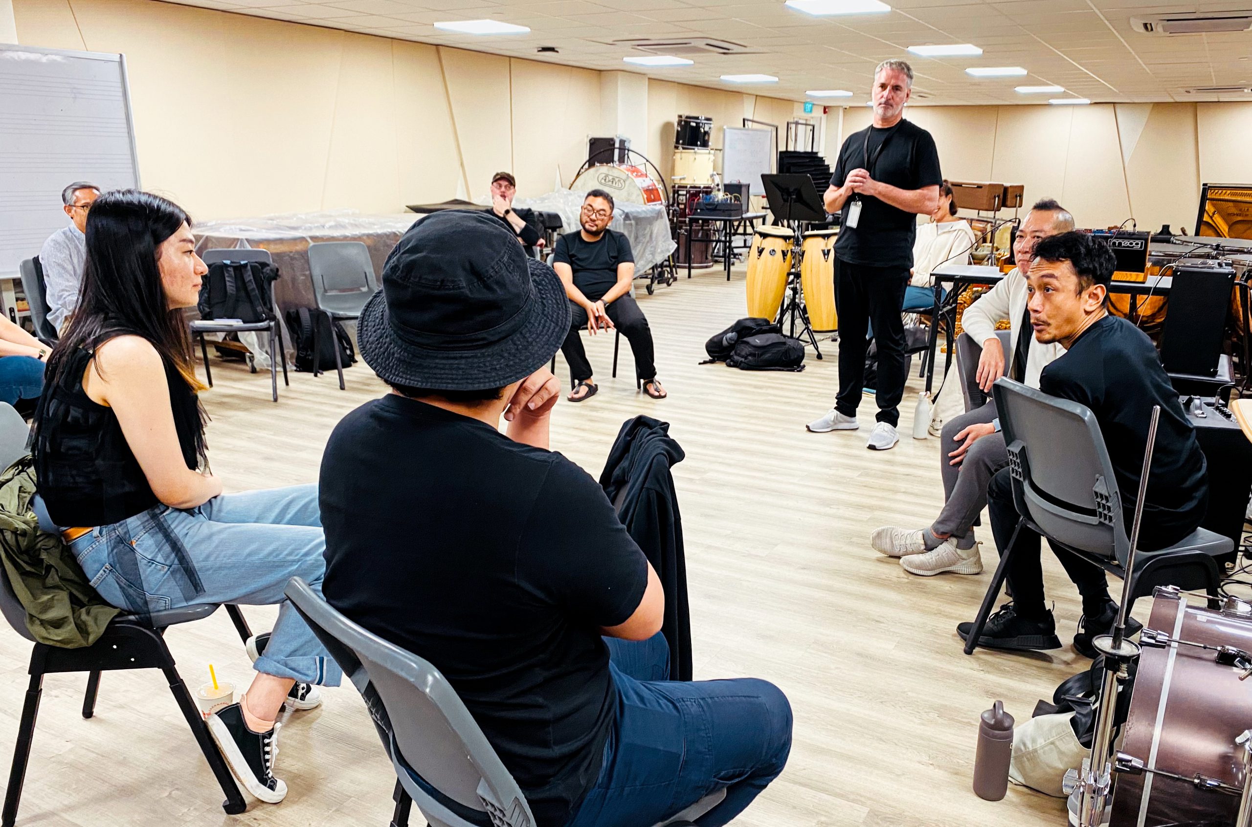 Dr Darren Moore works with LASALLE MA Arts Pedagogy and Practice students on synths and electronic music