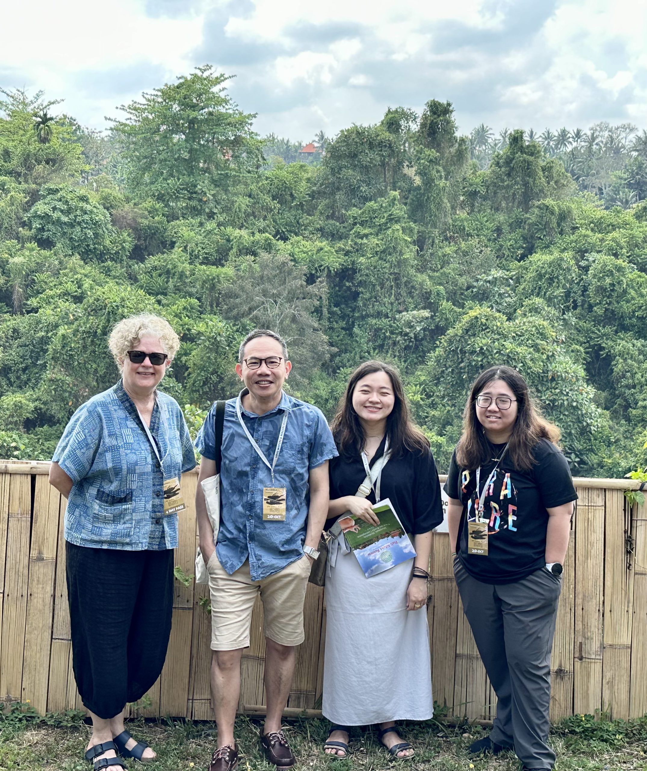 pl-dr-rosslyn-prosser-with-students