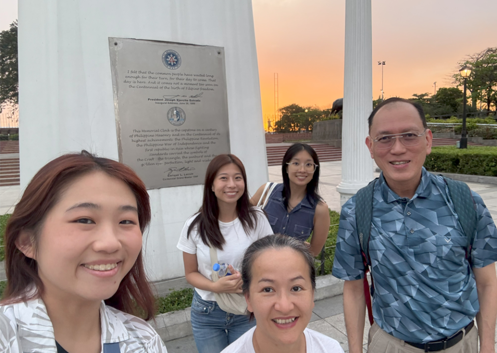 At Rizal Park (Photo credits: Sabrina Yin)