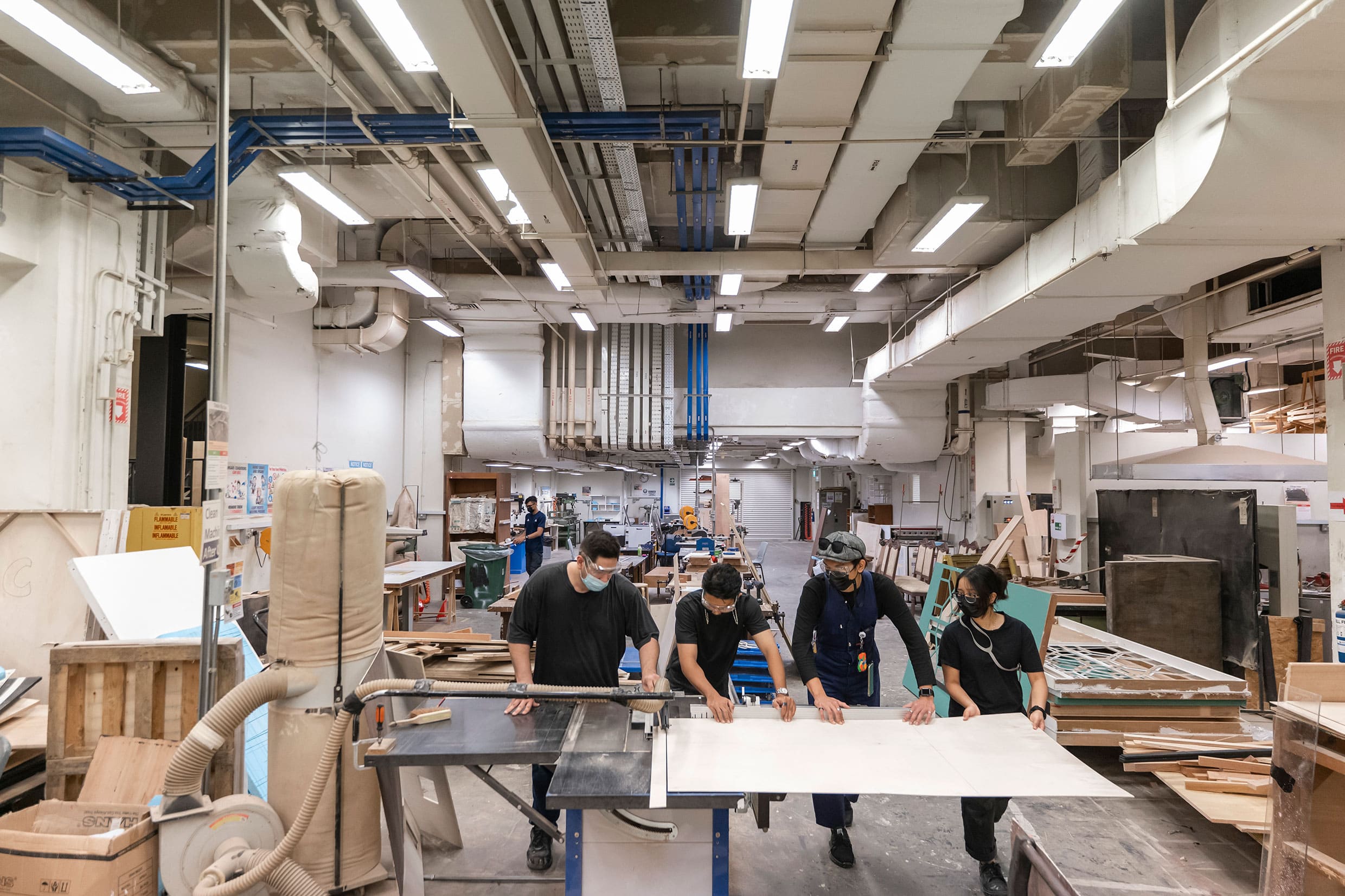 The scenic workshop at LASALLE.